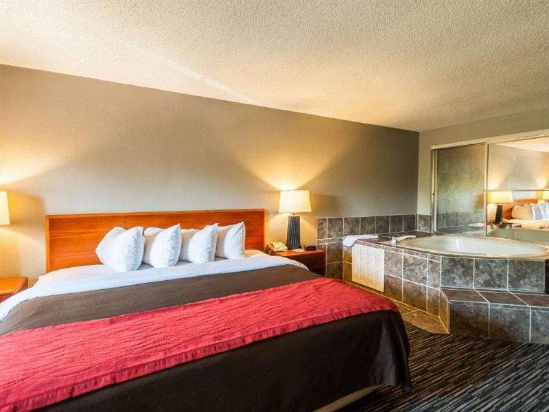 Quality Inn Solomons - Beacon Marina Zewnętrze zdjęcie